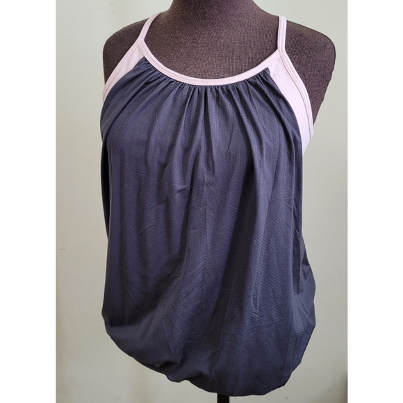 Lululemom Athletic wear - Picture 4 of 4